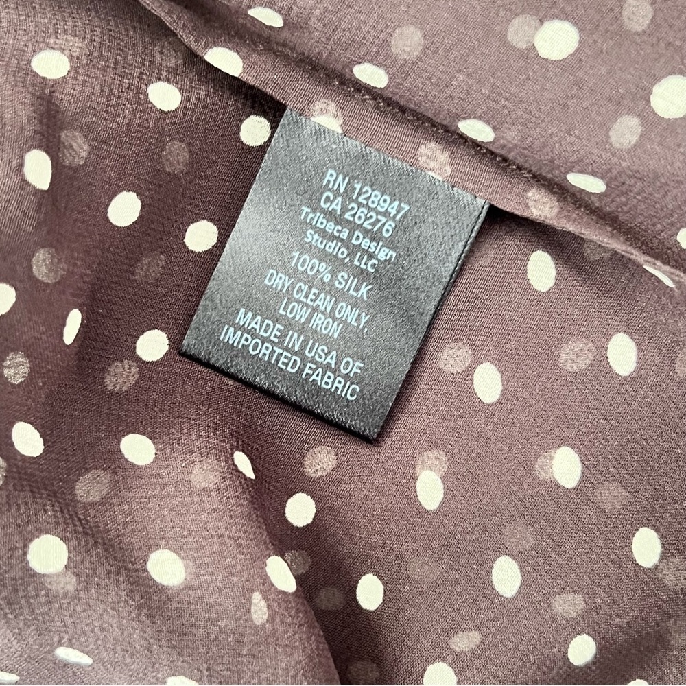 NILI LOTAN
Nicole Espresso Dot Print Silk Blouse Sz Xs - Picture 15 of 16